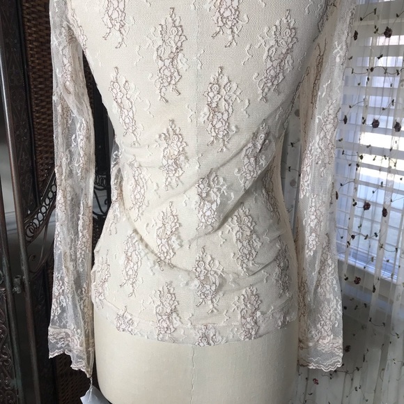 NWT Delicate Chantil LS Crew Neck Top size M - Picture 9 of 14